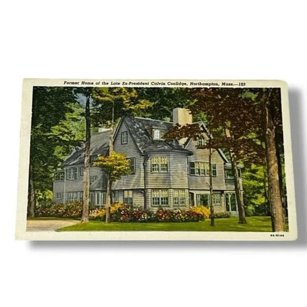 Postcard Former Home of President Calvin Coolidge Northampton Massachusetts C273